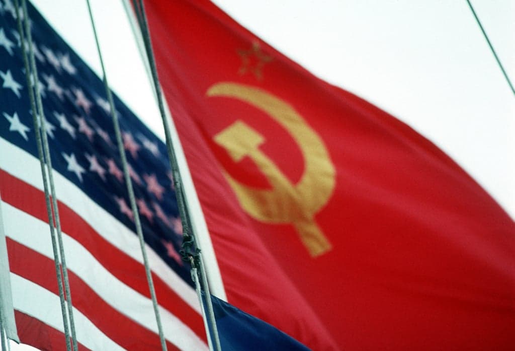 The Rise of Soft Power and the Transition to Smart Power: Paradigm Shift in Post-Cold War International Politics